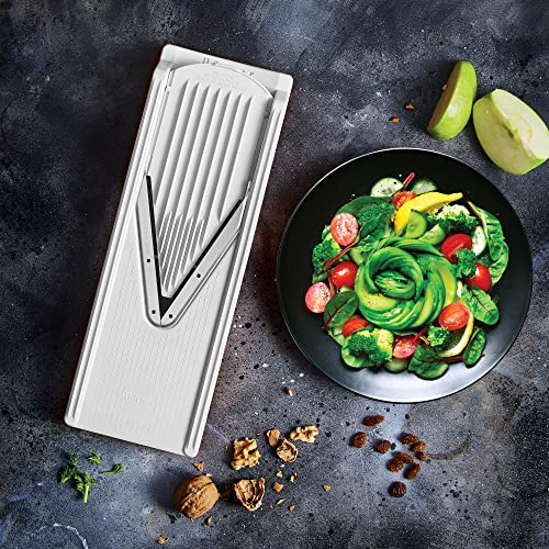 Börner Mandoline Slicer V3 Starter Set for Vegetables & Fruits
